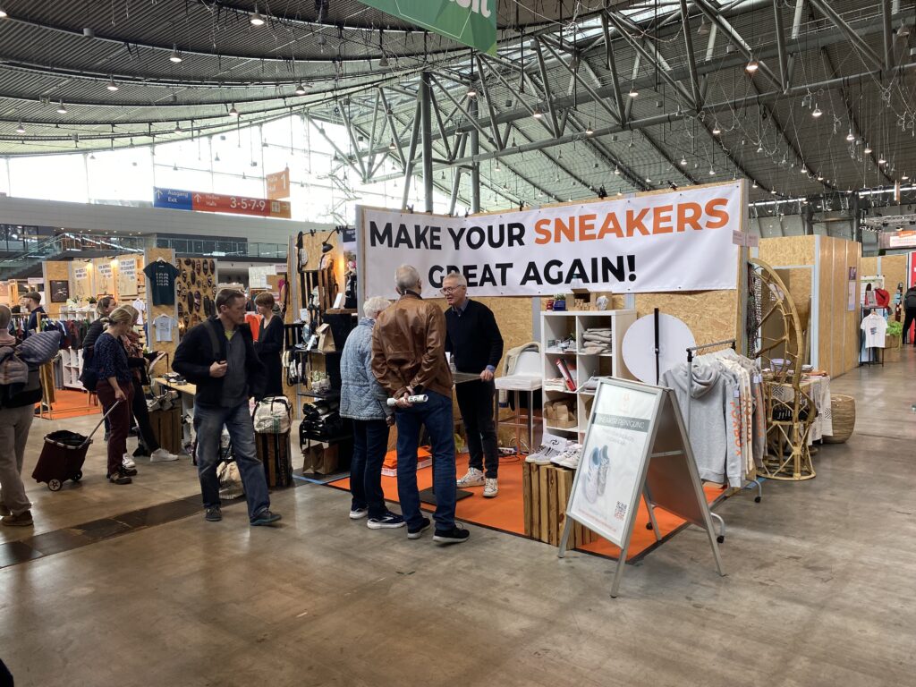 Foxbox Sneaker Reinigung auf der Fair Handeln Messe in Stuttgart 2023