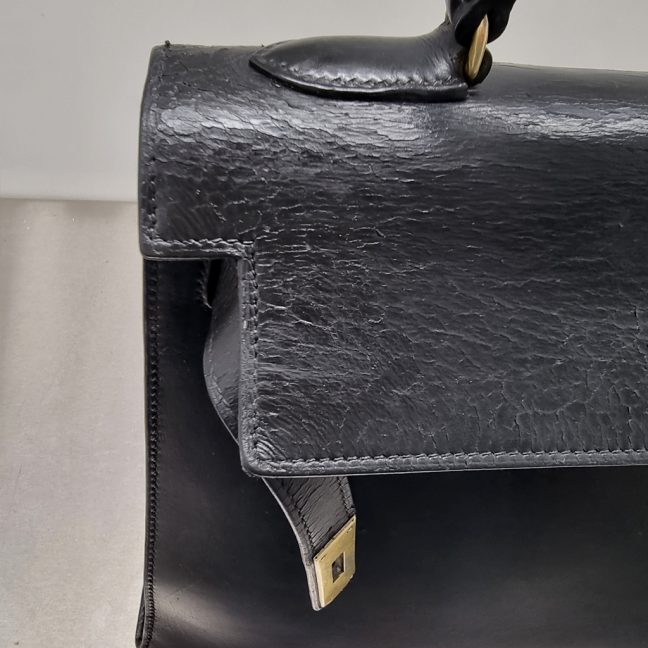 Ledertasche nach dem versiegeln